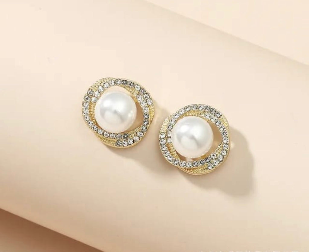 Luna Pearl Halo Earrings