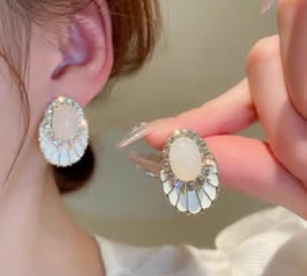 Pearl Sunburst Studs