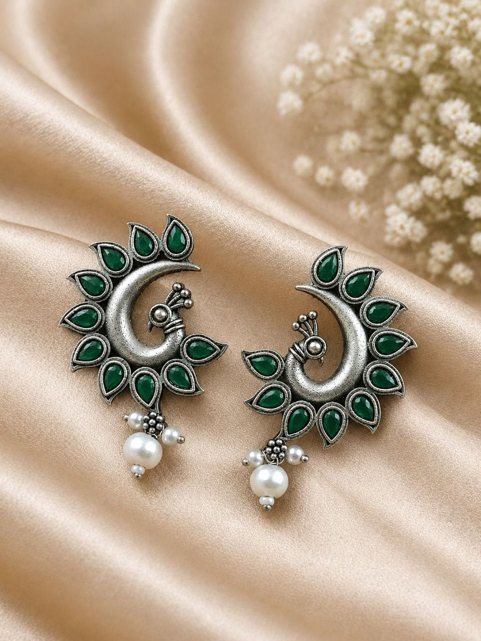 Noor-e-Chand Earrings