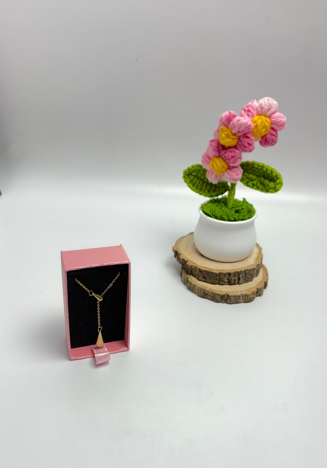 Golden Drift Necklace
